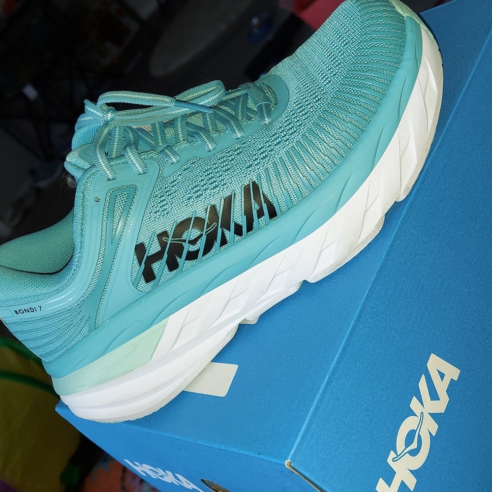 Hoka Bondi 7